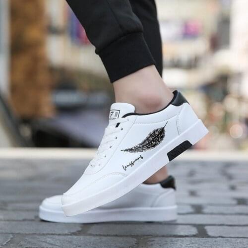 Mens shoes summer tide shoes 2019 new small white shoes breathable Korean version of Joker flat casual shoes mens sports shoes