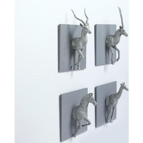 Vibrato horse giraffe reindeer wall hanging animal bust sculpture three-dimensional wall decoration wall decoration home crafts