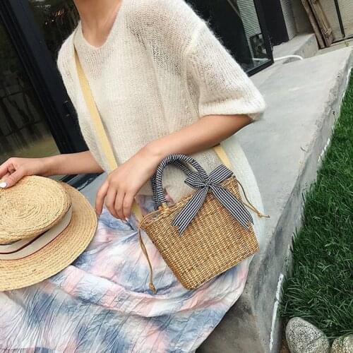 Handmade Womens Shoulder Bag Bohemia Summer Straw Beach Bag Female Shopper Basket Silk Scarf Decoration Handbags Knitted Tote