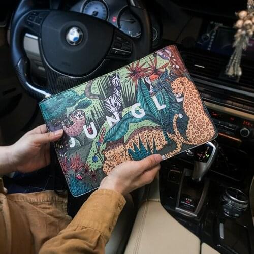 New personality mens and womens clutch bags casual handbags street mens street envelope envelope bag