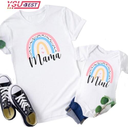 1PC Rainbow Mommy and Me Tshirts Fashion Family Matching Clothes Rainbow Grandma Mama and Mini T Shirt Cute Family Look Outfits