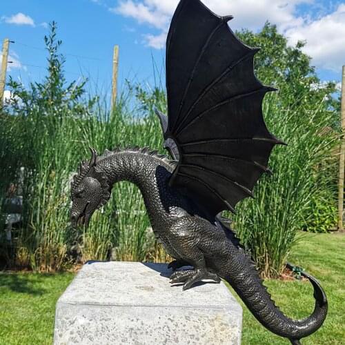Creative Garden Water Fountain Spray Dragon Water-Breathing Pattern Resin Fountain Statue High Quality For Garden Outdoor