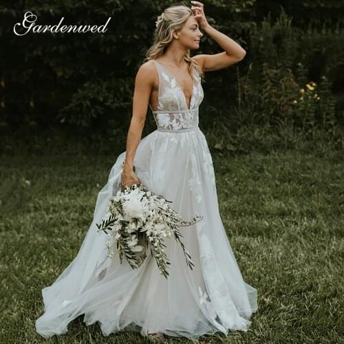 Elegant Lace Appliques Boho Wedding Dresses V Neck Backless A Line Illusion Bride Dresses Open Back Long Tulle Bridal Gowns