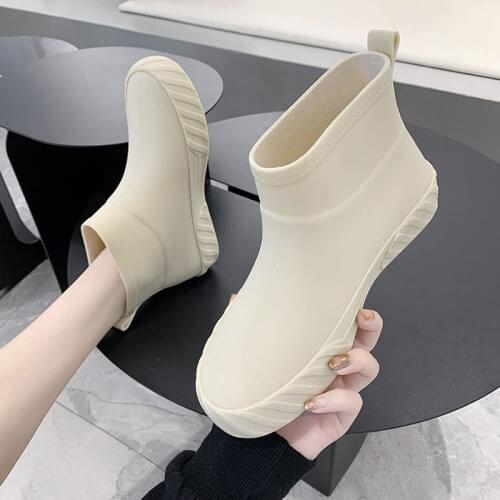 2021 Japan Fashion Woman Rain Boots Women Ankle Rubber boot Non-slip Kitchen Water Shoe Mark Shopping Platform Shoes Galoshes