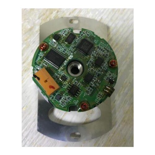 NEW Rotary Encoder UTSIH-B17CK Work for SERVO MOTOR SGMGH-44DCA6H-OY