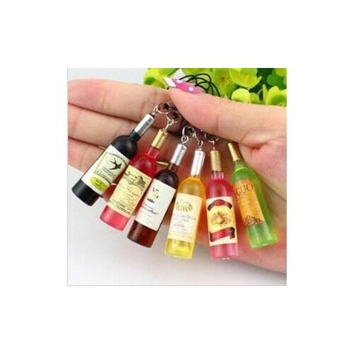 Couple keychain car key ring pendant keychain phone connected to a mobile phone beer bottle wholesale 4.9 cm