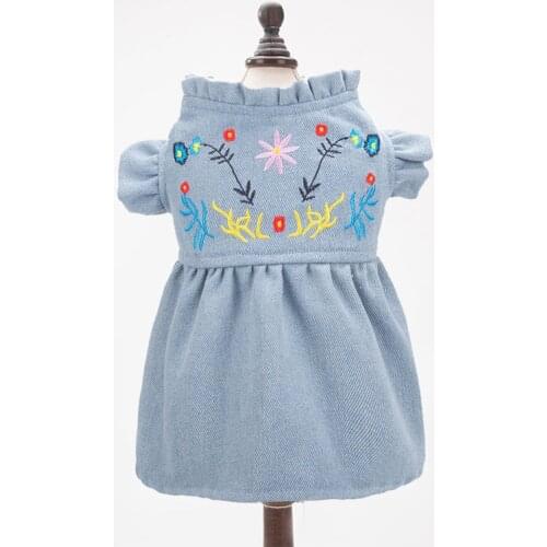 Comfortable pet clothing vest Pomeranian Teddy Lovely dog pet cat Fashionable embroidered pleated princess skirt