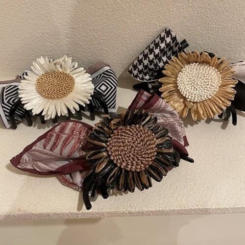 Sunflower striped bow grabbing clip French retro temperament Korean hairpin fashion wild net red hair accessories