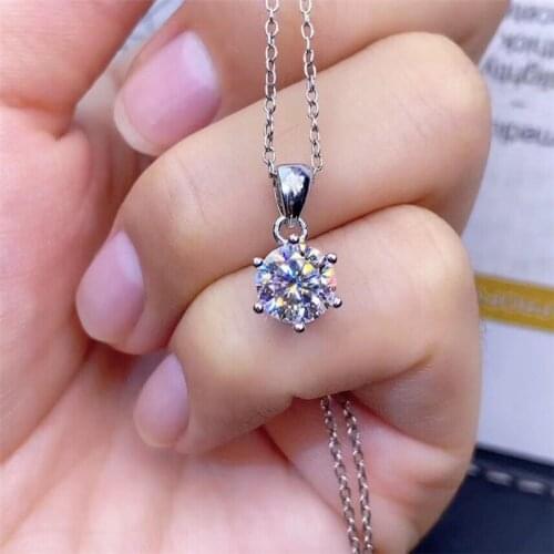 Moissanite Pendant 925 Steling Silver Necklace for Women Engagement Anniversary Wedding Gift 1CT D Color VVS Lab Diamond Jewelry