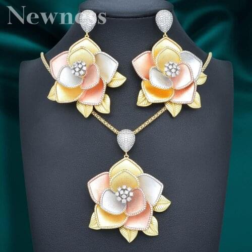 Newness Latest Exquisite Three Tone Colors Flower Shape Pendant Necklace Earrings Sets Cubic Zirconia Jewelry Women Girls