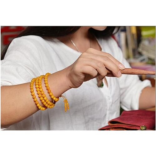 108 Natural Amber Bracelets with Chicken Oil Yellow and Old Honey Wax Hand Strings