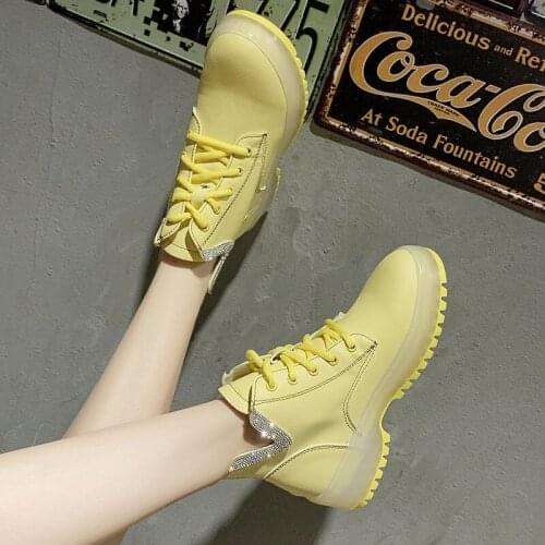 2020 Autumn and Winter New Rhinestone Thick-bottomed Martin Boots British Style Students Lace Wild Round Toe Boots 35-40