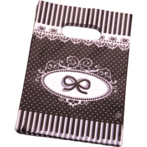 New Design Wholesale 100pcs/lot 13*18cm Luxury Fashion Gift Packaging Bags With Bow Sacchetti Plastica for Wedding