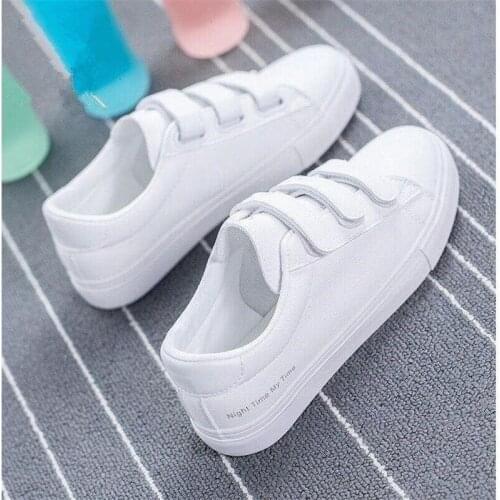 2021 New Fashion Women Shoes Casual High Platform Hole PU Leather Striped Simple Women Casual White Shoes Sneakers Shoes Woman