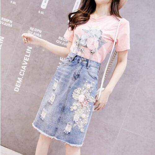 2020Womens Summer Set Bead Embroidery Flower Short Sleeve Cotton T-shirt Jean Skirt 2piece Set Female Tee Denim Skirt Outfits