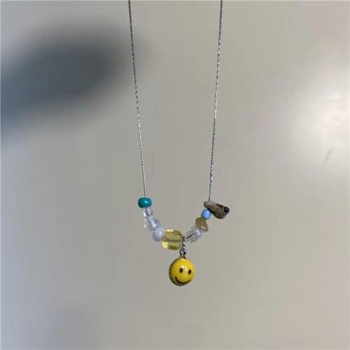 Naive and Romantic Smiley Pendant Necklace For Women Irregular Multicolor Stone Clavicle Chain New Simple Summer Fashion Jewelry