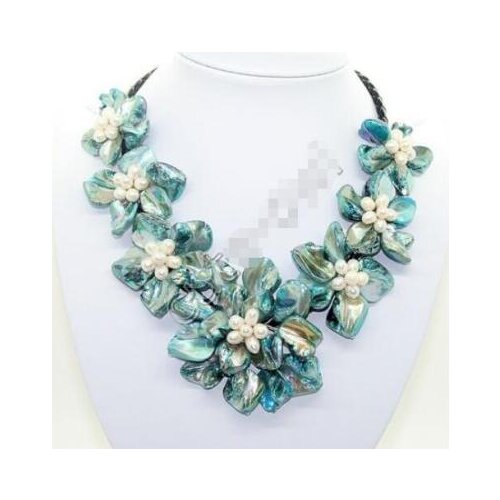 Charm! mother of pearl shell handmade pearl crystal 7flower pendant necklacE 18"