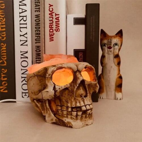 Hot Sale Creative Skull Salt Stone Lamp Dimmable LED Resin Desktop Decoration Table Lamp Horror Ghost Head Night Light