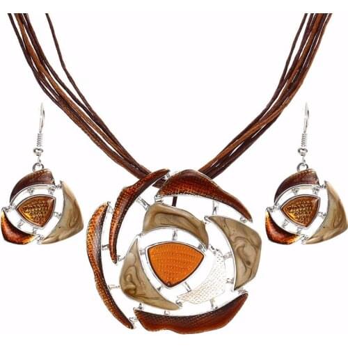 Vintage Colorful Enamel Hollow Round Gem Stone Pendant Necklace Drop Earrings Sets Bridal Wedding Leather Jewelry Sets For Women