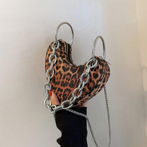 Sexy Leopard Heart-shaped Underarm Bag 2021 Summer New PU Leather Womens Designer Handbag Luxury Brand Chain Shoulder Bags