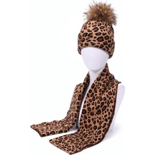 2pcs Winter Women Pompon Beanie Hat Scarf Set Leopard Spots Sexy Outdoor Warm Faux Fur Pom Pom Hedging Caps for Girls