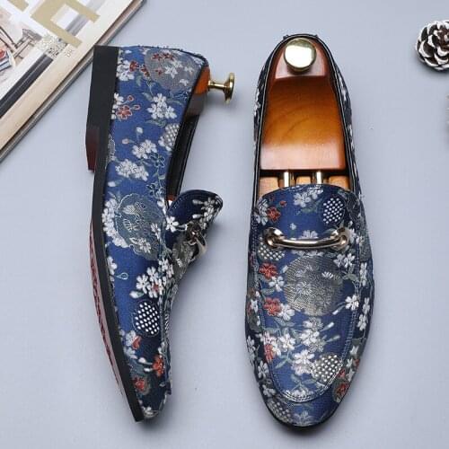 Men Casual Embroider Shoes Big Size 38-48 Flats Shoes for Men Loafers Shoes Soft Comfortable Man Footwear Zapatos Hombre