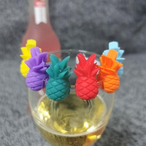 6pcs Silicone Pineapple Wine Glass Marker Creative Drinking Cup Identifier Party Cup Sign (Mixed Colors)