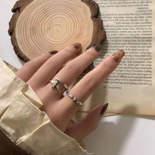 Orgin Summer Minimalist Metal Nail Moon Cat Ring for Women Unique Design Vintage Open Adjustable Ring Party Jewelry Accessories