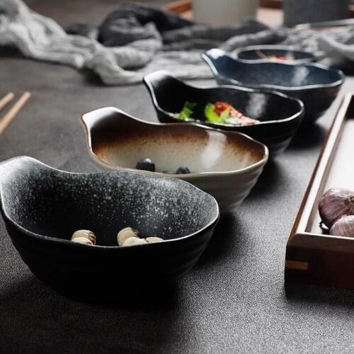 2021 Japanese Style Ceramic Soy Sauce Dish Snack Bowls 4.25 inch Kitchen Dinnerware Ideal For Dessert Snack Dish Retro Style