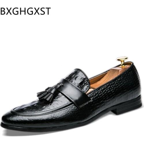 Crocodile shoes men classic loafers men office shoes tassel italian Elevator shoes for men formal slip dress chaussure homme