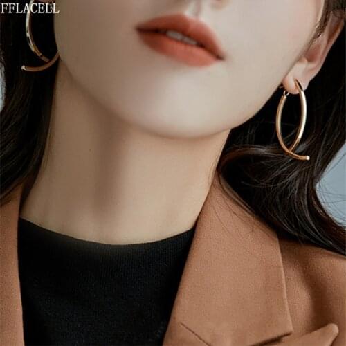 FFLACELL 2020 Geometric Baroque Retro Double C-Shaped Stud Simplicity Earrings Copper Hand Made Earring for Women