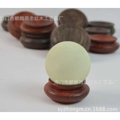 [Rain] Zhong mahogany wood crafts gourd gourd Cheap walnut base crystal ball base
