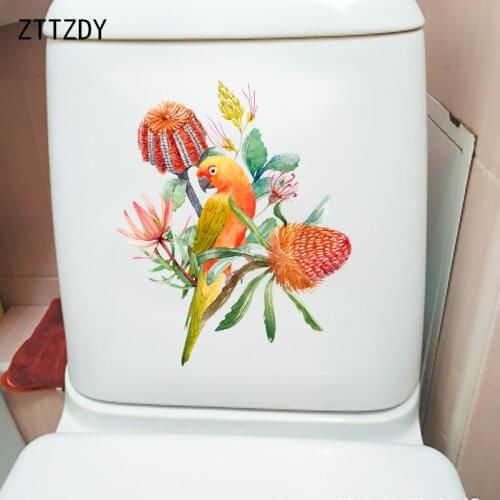 ZTTZDY 19.3×23.5CM Hand Drawn Cartoon Parrot WC Toilet Stickers Classic Home Wall Decoration T2-1195