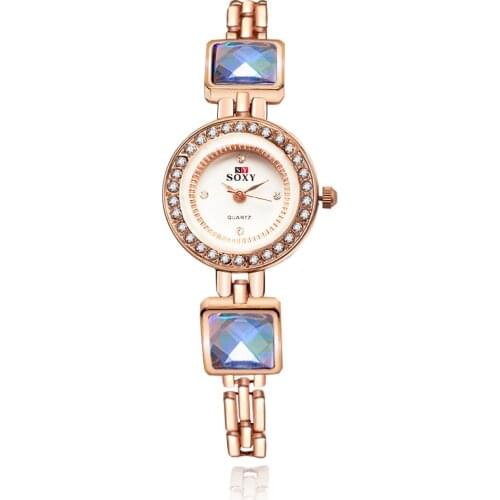 Women Watches Top Brand Luxury SOXY Women Wrist Watch Popular Style Women Quartz Watches Fashion Unique Women Bracelet Watch