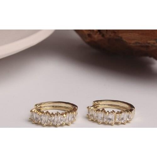 Korea Hot Classic Fashion Jewelry Simple Round gold hoop Earrings Exquisite Copper Inlaid Zircon Women Wedding Party Earrings