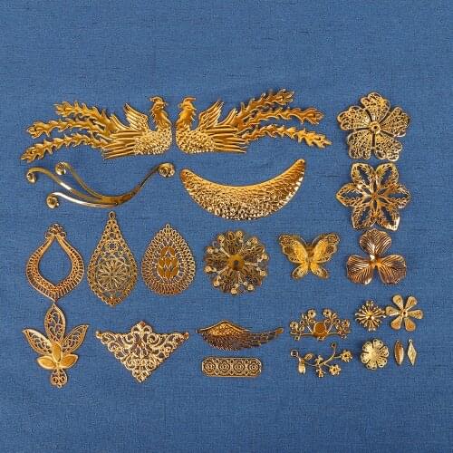 Wholesale Multi Style Fashion Geometry Pierced Design Iron Crafts Metal Spacers For DIY Necklace&Earring Jewelry Findings