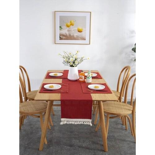 Nordic Christmas Red Table Runner Textile Fabric Tablecloth Polyester Placemat Table Mat for Home Dining Room Restaurant
