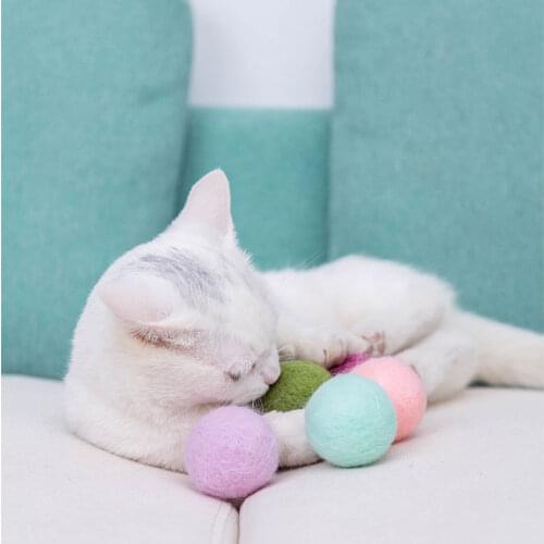 1pc Wool Ball for Cat Smart Kitten Interactive Toys Handmade Teeth Cleansing Pet Training Ball Bite Resistant Cats Accessories