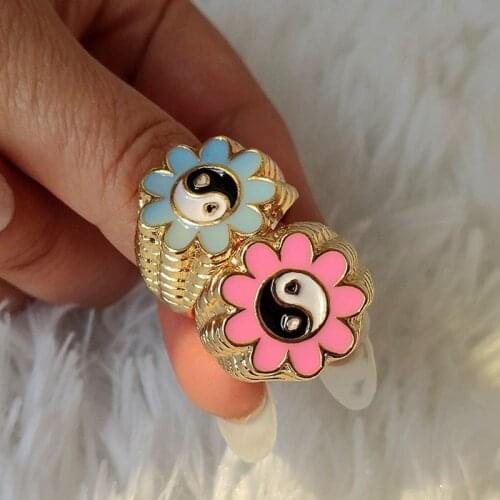 Vintage Boho Colorful Enamel Heart Rings Fashion Cute Simple Metal Flower Star Ying Yang Rings For Women Punk Rock Jewelry Party