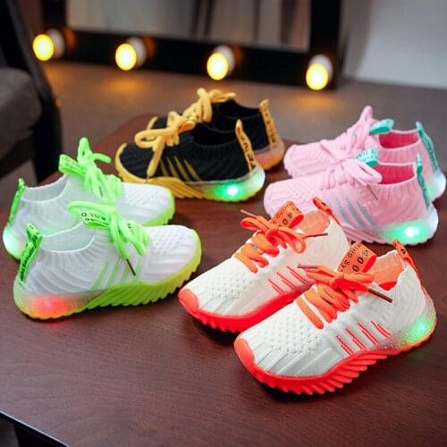 Childrens Sneakers Spring Kids Casual Shoes Boys Luminous Breathable Wild Girls Knitted LED Sneakers Baby Sport Shoes 1-6 Years