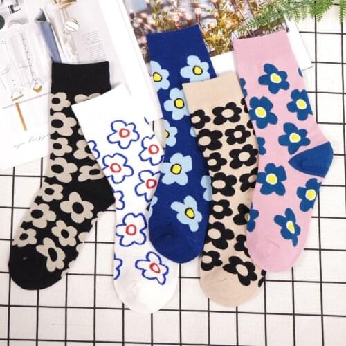 Fashion Socks Women Korea Style Flower Pattern Print Socks Ins Style Short Sock Womens Autumn Winter Cute Streetwear Sox Girls