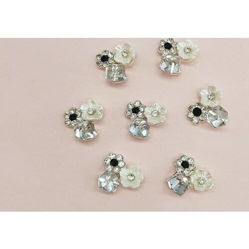 10Pieces/Lot 15*14mm Flower Rhinestone Buttons Flatback Decoration Craft Apparel Sewing DIY Jewelry Accessories