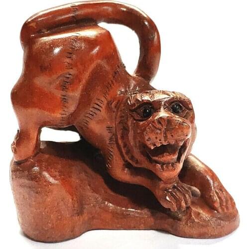 Q4392 - 2" Hand Carved Japanese Boxwood Netsuke Figurine Carving : Tiger