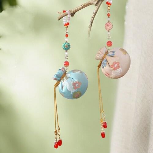 Sachet Cartoon Creative Flower Rabbit Finished Product Blessing Empty Bag Cute Beaded Pendant Chinese Style Handmade Embroidery