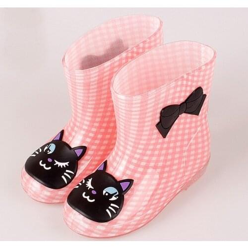 2017 New Children' Rain Boots Candy Color Cartoon Antiskid Waterproof For All Seasons Boy And Girl Baby Rubber Boots Shoes Free