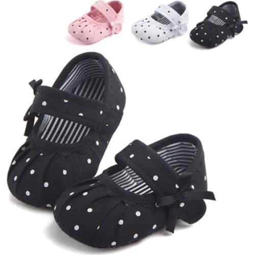 Fashion Newborn Baby Girl Soft Sole Crib Shoes Toddler Kids Polka Dot Print Canvas Crib Shoes Anti-slip Sneaker 0-18M