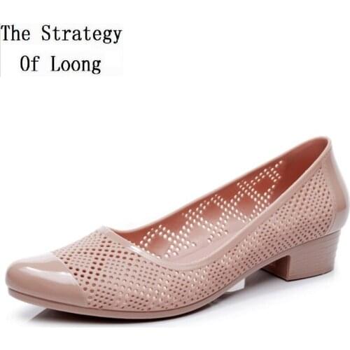 Summer New Simple Women PVC Pointed Toe Hollow Shallow Casual Beach Sandals Ladies Cut Out Slip-On Lazy Jelly Shoes 20200322