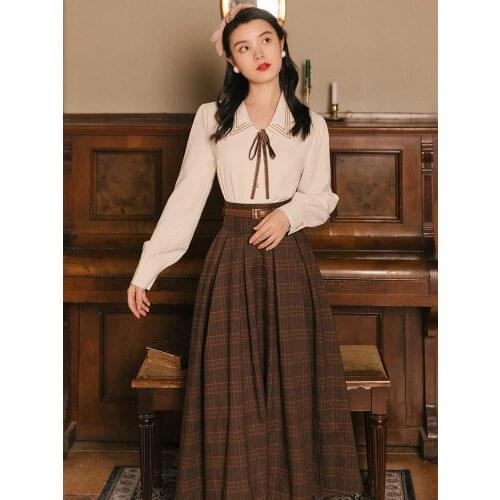 2021 chinese vintage art suit elegant women French style versatile shirt high waist plaid skirt two piece professional lady suit