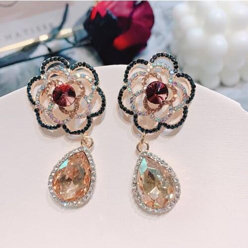 MWSONYA Fashion Korea Luxury Rhinestone Flower Earrings for Women Elegant Earrings Asymmetrical Cystal Water Drop Earrings