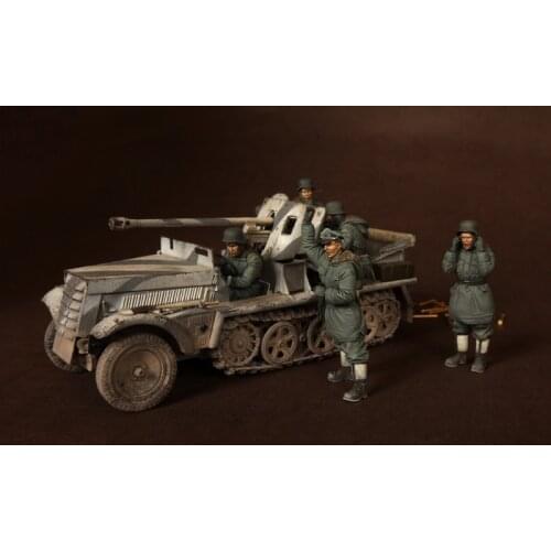 1/35 Resin Figure Model Kit Unassambled Unpainted 966(NO CAR 5 figures with box)